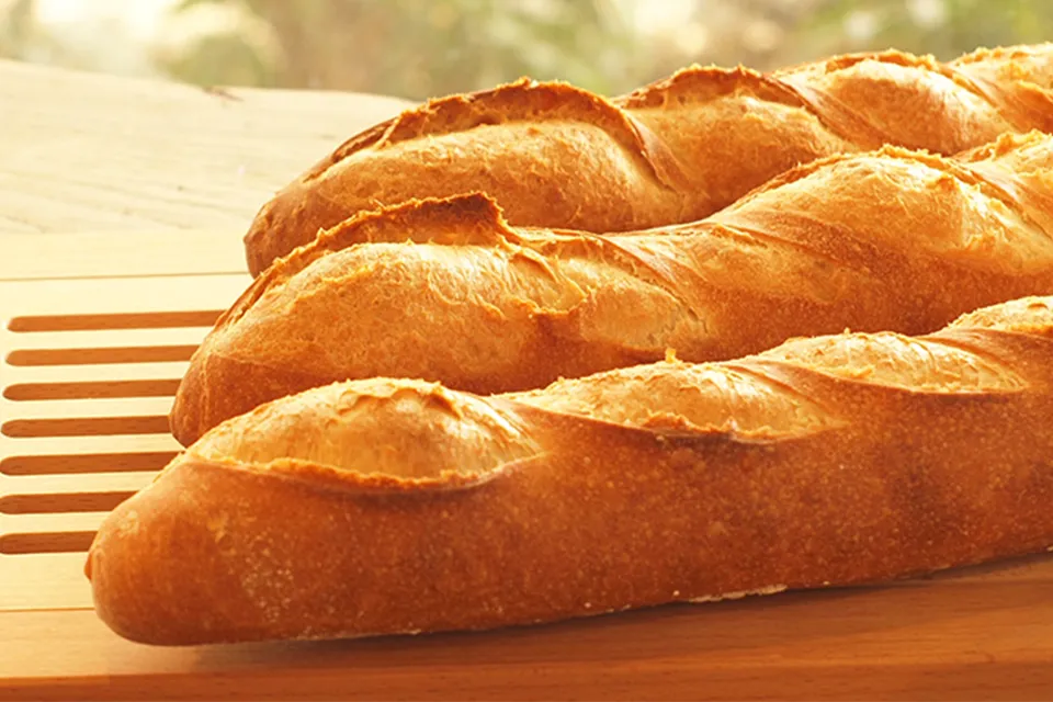国産小麦のバゲット